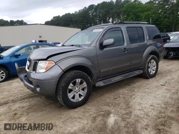 2006 Nissan Pathfinder LE z VIN 5N1AR18W06C672863, wystawiony jako Copart lot #69017065 z przebiegiem 168 298 mil mil oraz Nie do naprawy • Non repairable. Historia ofert i sprzedaży dostępna na DreamBid. Obrazek 1.