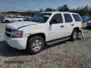 2009 Chevrolet Tahoe LS z VIN 1GNFC13C79R300468, wystawiony jako Copart lot #50445075 z przebiegiem 281 738 mil mil oraz Szkoda całkowita • Salvage title. Historia ofert i sprzedaży dostępna na DreamBid. Obrazek 1.