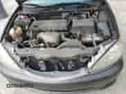 2005 Toyota Camry LE z VIN 4T1BE30KX5U628303, wystawiony jako Copart lot #71839265 z przebiegiem 186 304 mil mil oraz Czysty tytuł • Clean title. Historia ofert i sprzedaży dostępna na DreamBid. Obrazek 11.