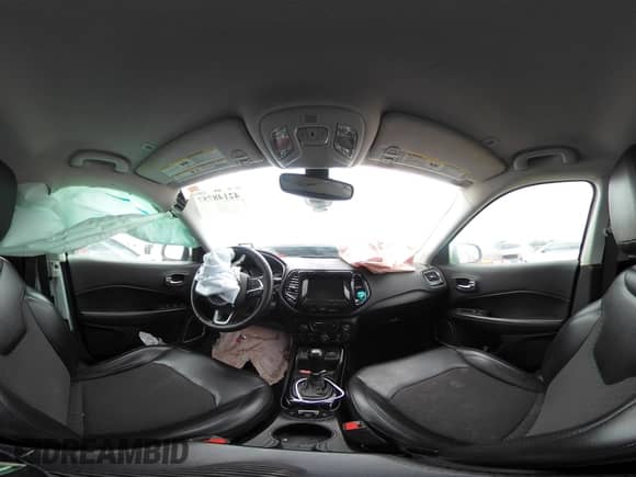 2019 Jeep Compass Altitude z VIN 3C4NJCBB5KT615720, wystawiony jako IAAI lot #42148757 z przebiegiem 205 016 mil mil oraz . Historia ofert i sprzedaży dostępna na DreamBid. Obrazek 18.