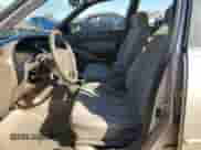 1995 Toyota Camry DX z VIN 4T1SK11E0SU634144, wystawiony jako Copart lot #77469074 z przebiegiem 123 359 mil mil oraz Czysty tytuł • Clean title. Historia ofert i sprzedaży dostępna na DreamBid. Obrazek 7.