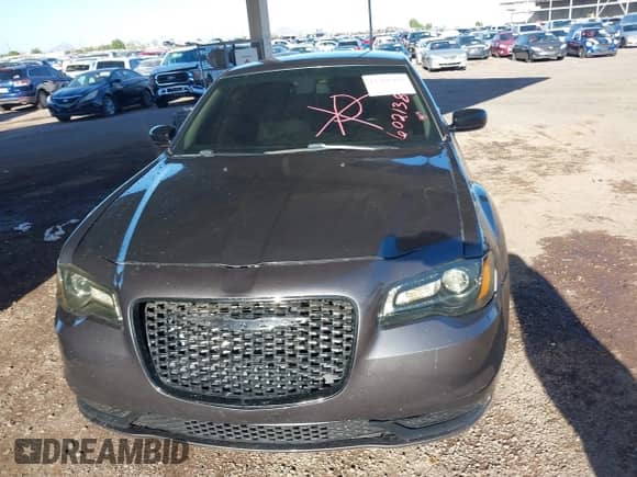 2019 Chrysler 300 Touring с VIN 2C3CCAAG1KH602138, выставлен на аукционе IAAI как лот 43389494 с пробегом 113 055 миль миль и . История ставок и продаж доступна на DreamBid. Изображение 6.