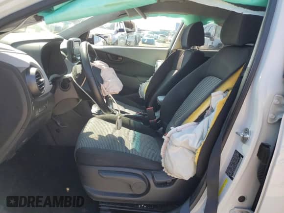 2019 Hyundai Kona SEL z VIN KM8K22AA2KU388314, wystawiony jako Copart lot #63487695 z przebiegiem 57 312 mil mil oraz Szkoda całkowita • Salvage title. Historia ofert i sprzedaży dostępna na DreamBid. Obrazek 7.