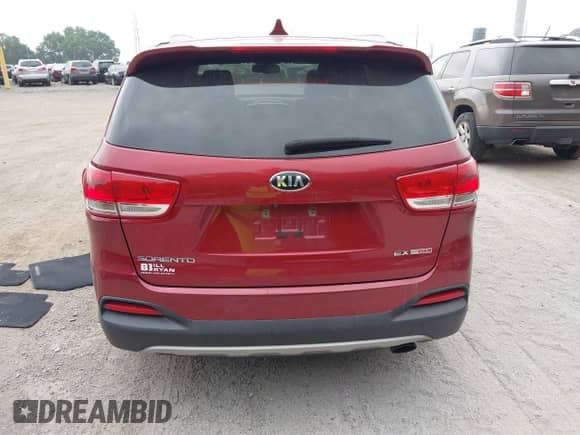2016 Kia Sorento EX with VIN 5XYPH4A11GG030912, listed as a IAAI auction lot 42672419 with 124,000 mi miles and . Bid and sale history available at DreamBid. Image 15.