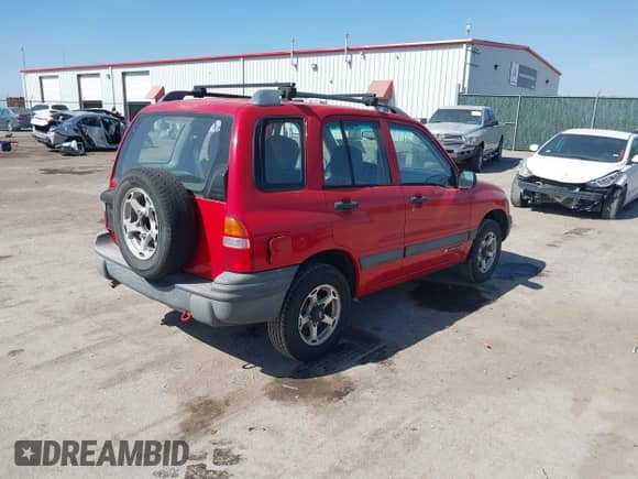 2000 Chevrolet Tracker с VIN 2CNBE13C1Y6952462, выставлен на аукционе IAAI как лот 41777835 с пробегом 187 397 миль миль и . История ставок и продаж доступна на DreamBid. Изображение 4.