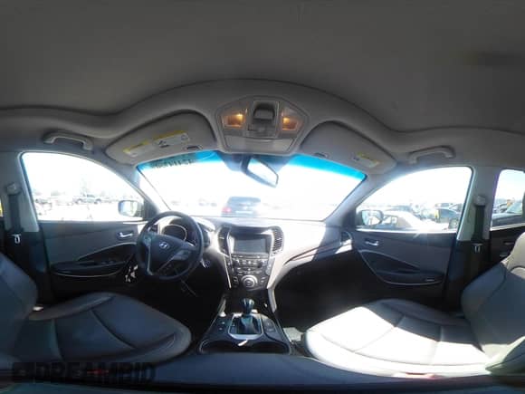 2018 Hyundai Santa Fe Ultimate z VIN 5XYZW4LAXJG551792, wystawiony jako IAAI lot #42414750 z przebiegiem 144 327 mil mil oraz . Historia ofert i sprzedaży dostępna na DreamBid. Obrazek 18.