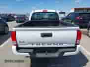 2016 Toyota Tacoma SR с VIN 5TFSX5EN5GX045748, выставлен на аукционе IAAI как лот 41987259 с пробегом 117 450 миль миль и . История ставок и продаж доступна на DreamBid. Изображение 16.