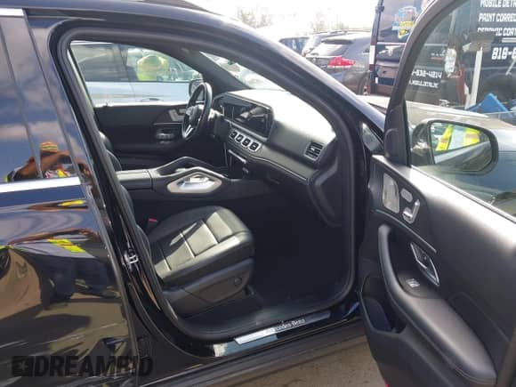2023 Mercedes-Benz GLE 350 with VIN 4JGFB4JB6PA884764, listed as a IAAI auction lot 43272944 with 23,746 mi miles and . Bid and sale history available at DreamBid. Image 5.
