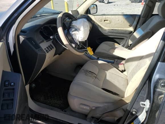 2002 Toyota Highlander с VIN JTEHF21AX20056644, выставлен на аукционе Copart как лот 89792015 с пробегом 264 876 миль миль и Списание • Salvage title. История ставок и продаж доступна на DreamBid. Изображение 7.