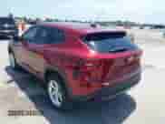 2025 Chevrolet Trax LS с VIN KL77LFEP6SC155472, выставлен на аукционе IAAI как лот 42706376 с пробегом 8 022 миль миль и . История ставок и продаж доступна на DreamBid. Изображение 3.