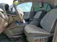 2018 Chevrolet Equinox LT z VIN 2GNAXSEV7J6247466, wystawiony jako Copart lot #69020055 z przebiegiem 156 996 mil mil oraz Szkoda całkowita • Salvage title. Historia ofert i sprzedaży dostępna na DreamBid. Obrazek 7.