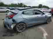 2019 Hyundai Veloster Premium с VIN KMHTG6AF4KU004364, выставлен на аукционе Copart как лот 65846495 с пробегом 36 884 миль миль и Списание • Salvage title. История ставок и продаж доступна на DreamBid. Изображение 3.