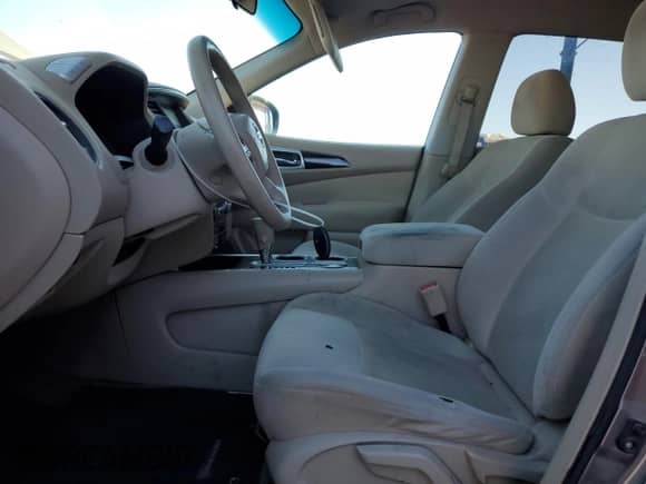 2014 Nissan Pathfinder S with VIN 5N1AR2MN2EC706481, listed as a Copart auction lot 85419195 with 118,860 mi miles and Clean title. Bid and sale history available at DreamBid. Image 7.