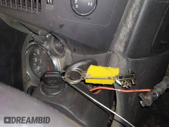 2011 Chevrolet Silverado 2500HD LT с VIN 1GC2KXCG7BZ381221, выставлен на аукционе IAAI как лот 41837423 с пробегом 176 193 миль миль и . История ставок и продаж доступна на DreamBid. Изображение 11.