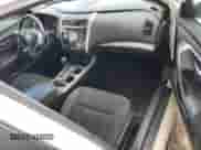 2015 Nissan Altima 2.5 z VIN 1N4AL3AP1FC175041, wystawiony jako Copart lot #90918885 z przebiegiem 245 329 mil mil oraz Czysty tytuł • Clean title. Historia ofert i sprzedaży dostępna na DreamBid. Obrazek 8.