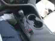 2023 Toyota Camry SE z VIN 4T1T11AK6PU158700, wystawiony jako IAAI lot #43312055 z przebiegiem 49 320 mil mil oraz . Historia ofert i sprzedaży dostępna na DreamBid. Obrazek 11.