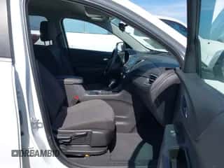 2024 Chevrolet Equinox LT с VIN 3GNAXJEG1RS141152, выставлен на аукционе IAAI как лот 43477371 с пробегом 29 300 миль миль и . История ставок и продаж доступна на DreamBid. Изображение 5.