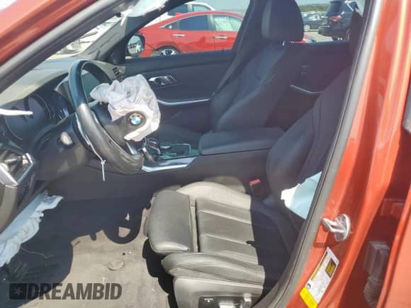 2019 BMW 3 Series 330i with VIN WBA5R1C53KAK07565, listed as a Copart auction lot 68047625 with 72,997 mi miles and Salvage title. Bid and sale history available at DreamBid. Image 7.