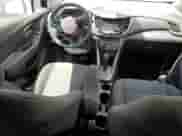 2020 Chevrolet Trax LS с VIN KL7CJNSB6LB316076, выставлен на аукционе Copart как лот 69015185 с пробегом 38 025 миль миль и Списание • Salvage title. История ставок и продаж доступна на DreamBid. Изображение 8.