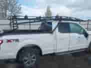 2017 Ford F-150 XL z VIN 1FTFX1EF0HKC68121, wystawiony jako IAAI lot #42057445 z przebiegiem 119 066 mil mil oraz . Historia ofert i sprzedaży dostępna na DreamBid. Obrazek 6.