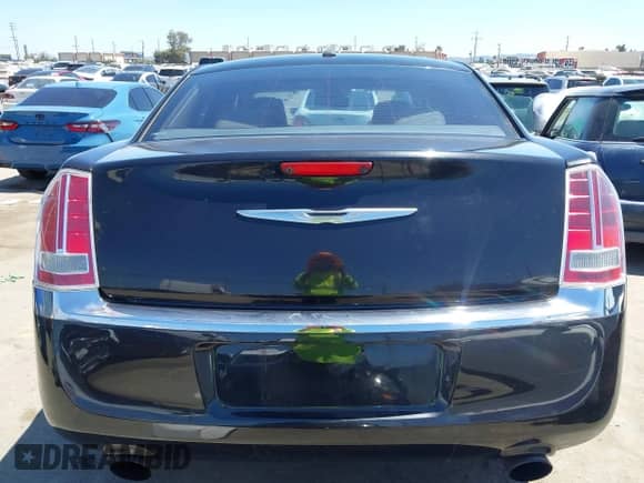 2011 Chrysler 300 C с VIN 2C3CA6CTXBH558038, выставлен на аукционе IAAI как лот 42709604 с пробегом 93 123 миль миль и . История ставок и продаж доступна на DreamBid. Изображение 16.