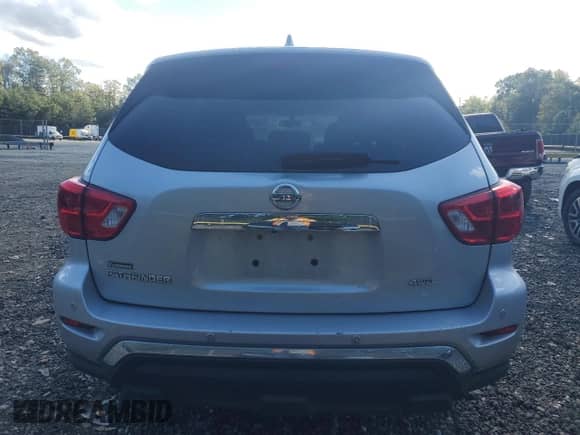 2019 Nissan Pathfinder S z VIN 5N1DR2MM5KC590161, wystawiony jako Copart lot #86236235 z przebiegiem 184 185 mil mil oraz Szkoda całkowita • Salvage title. Historia ofert i sprzedaży dostępna na DreamBid. Obrazek 6.