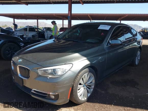 2015 BMW 5 Series с VIN WBA5M6C54FD086058, выставлен на аукционе IAAI как лот 42608347 с пробегом 116 350 миль миль и . История ставок и продаж доступна на DreamBid. Изображение 6.