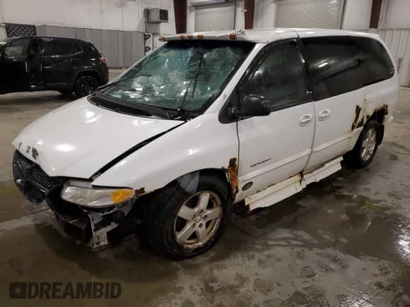2000 Dodge Caravan SE с VIN 2B4GP44R7YR564060, выставлен на аукционе Copart как лот 65222115 с пробегом Не указан миль и Списание • Salvage title. История ставок и продаж доступна на DreamBid. Изображение 1.
