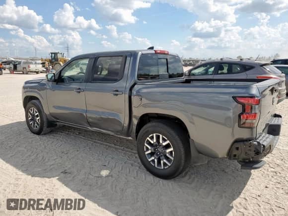 2023 Nissan Frontier SV z VIN 1N6ED1EJ4PN611550, wystawiony jako Copart lot #85756855 z przebiegiem 54 549 mil mil oraz Szkoda całkowita • Salvage title. Historia ofert i sprzedaży dostępna na DreamBid. Obrazek 2.