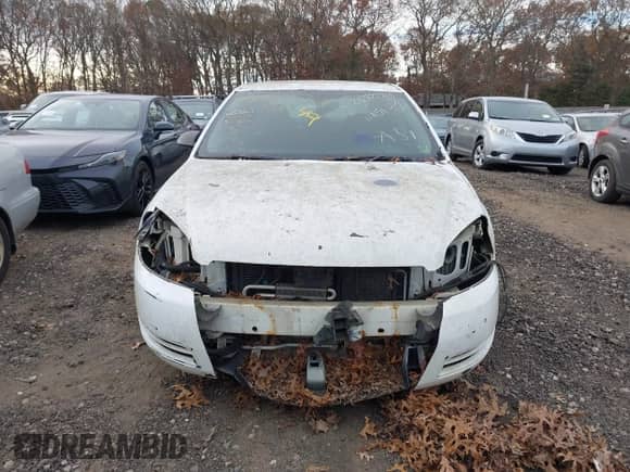 2007 Chevrolet Impala Police Unmarked Police with VIN 2G1WS58R079292150, listed as a IAAI auction lot 40882064 with 9 mi miles and . Bid and sale history available at DreamBid. Image 12.