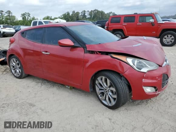 2015 Hyundai Veloster RE:FLEX with VIN KMHTC6AD2FU223355, listed as a Copart auction lot 54915555 with 62,165 mi miles and Salvage title. Bid and sale history available at DreamBid. Image 4.