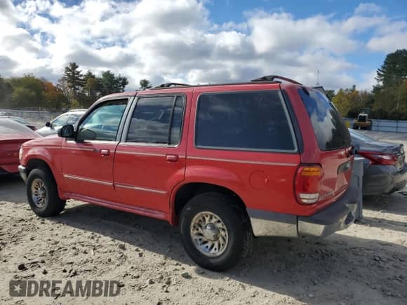 1998 Ford Explorer XL с VIN 1FMZU34E3WZA19175, выставлен на аукционе Copart как лот 89784115 с пробегом 91 698 миль миль и Чистый • Clean title. История ставок и продаж доступна на DreamBid. Изображение 2.