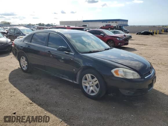 2006 Chevrolet Impala LTZ z VIN 2G1WU581569353687, wystawiony jako Copart lot #86856885 z przebiegiem 218 472 mil mil oraz Szkoda całkowita • Salvage title. Historia ofert i sprzedaży dostępna na DreamBid. Obrazek 4.