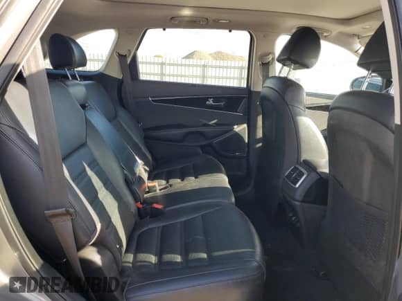 2019 Kia Sorento SX z VIN 5XYPK4A53KG453956, wystawiony jako Copart lot #71741505 z przebiegiem 100 634 mil mil oraz Szkoda całkowita • Salvage title. Historia ofert i sprzedaży dostępna na DreamBid. Obrazek 11.