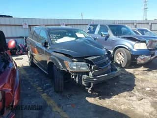 2017 Dodge Journey Crossroad Plus with VIN 3C4PDDGG7HT527481, listed as a IAAI auction lot 42183211 with 184,401 mi miles and . Bid and sale history available at DreamBid. Image 1.