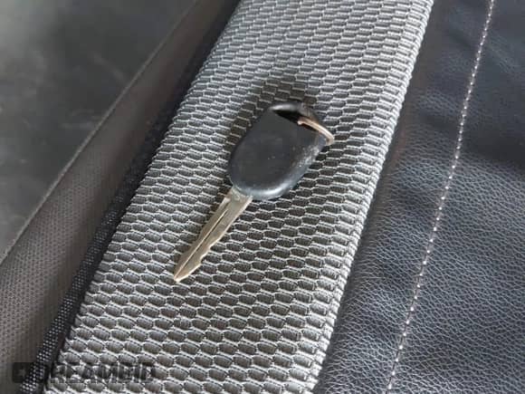 2005 Ford F-150 XLT with VIN 1FTPX12545NB80456, listed as a IAAI auction lot 43425697 with 216,419 mi miles and . Bid and sale history available at DreamBid. Image 11.