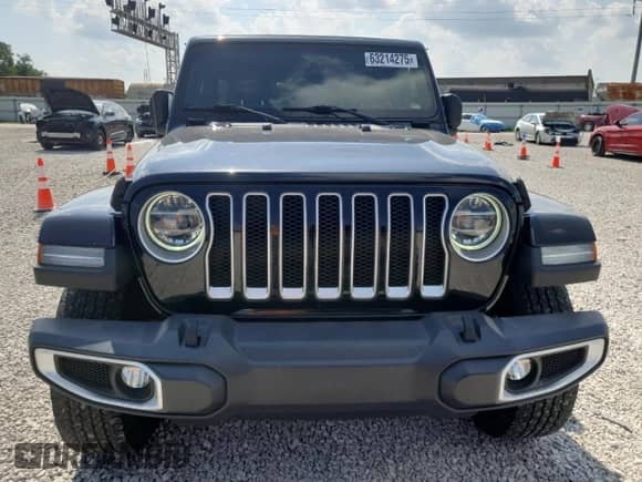 2021 Jeep Wrangler Unlimited Sahara Altitude with VIN 1C4HJXEG1MW605811, listed as a Copart auction lot 63214275 with 81,473 mi miles and Salvage title. Bid and sale history available at DreamBid. Image 5.