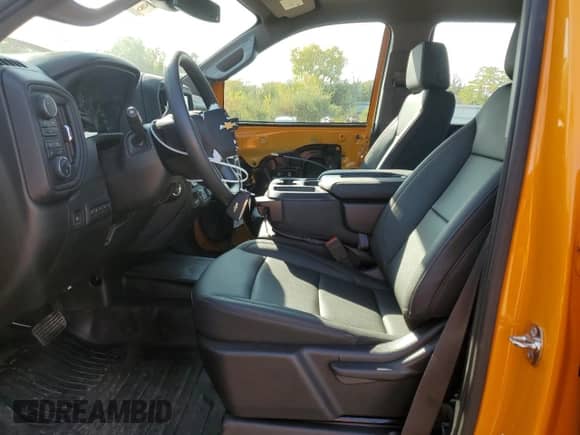 2025 Chevrolet Silverado 2500HD with VIN 1GC1KLE75SF332294, listed as a Copart auction lot 80072225 with 1,623 mi miles and Salvage title. Bid and sale history available at DreamBid. Image 7.
