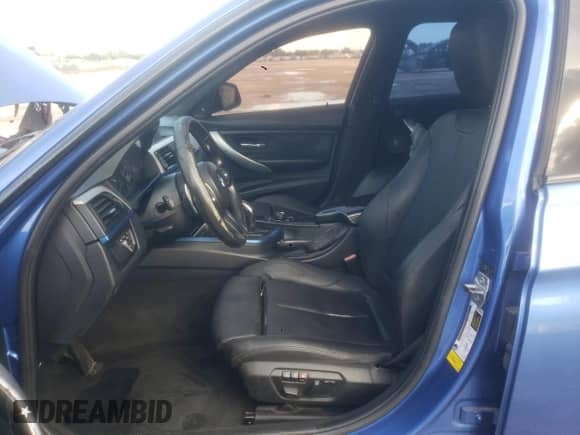 2013 BMW 3 Series 335i с VIN WBA3A9G50DNP37883, выставлен на аукционе Copart как лот 90453285 с пробегом 217 776 миль миль и Чистый • Clean title. История ставок и продаж доступна на DreamBid. Изображение 7.