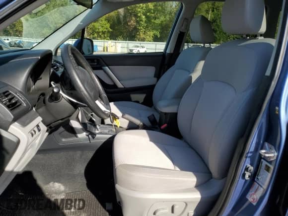 2015 Subaru Forester Premium z VIN JF2SJADCXFH836426, wystawiony jako Copart lot #71716375 z przebiegiem 71 951 mil mil oraz Szkoda całkowita • Salvage title. Historia ofert i sprzedaży dostępna na DreamBid. Obrazek 7.