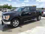 2021 Ford F-150 XL z VIN 1FTFW1E81MFA78366, wystawiony jako Copart lot #61080695 z przebiegiem 64 056 mil mil oraz Szkoda całkowita • Salvage title. Historia ofert i sprzedaży dostępna na DreamBid. Obrazek 1.