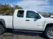 2009 Chevrolet Silverado 2500HD Work Truck with VIN 1GCHK49K19E153768, listed as a IAAI auction lot 41932752 with 241,206 mi miles and . Bid and sale history available at DreamBid. Image 13.