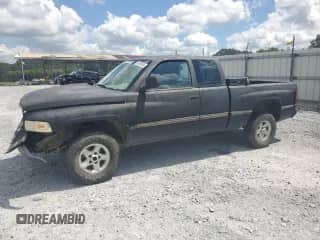 1997 Dodge 1500 with VIN 3B7HF13Y5VG729834, listed as a Copart auction lot 62050055 with 234,465 mi miles and Salvage title. Bid and sale history available at DreamBid. Image 1.
