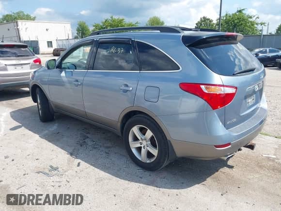 2008 Hyundai Veracruz GLS with VIN KM8NU13C68U058474, listed as a IAAI auction lot 42858637 with 177,810 mi miles and . Bid and sale history available at DreamBid. Image 3.