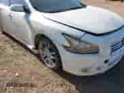 2014 Nissan Maxima S z VIN 1N4AA5AP2EC499387, wystawiony jako IAAI lot #36105707 z przebiegiem 190 187 mil mil oraz . Historia ofert i sprzedaży dostępna na DreamBid. Obrazek 12.