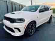 2023 Dodge Durango SRT Hellcat z VIN 1C4SDJH97PC555073, wystawiony jako Copart lot #84053825 z przebiegiem 13 331 mil mil oraz Szkoda całkowita • Salvage title. Historia ofert i sprzedaży dostępna na DreamBid. Obrazek 2.