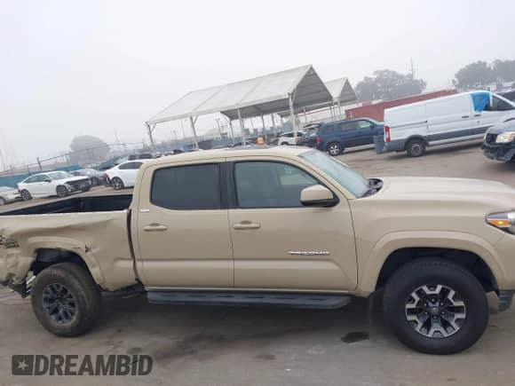 2017 Toyota Tacoma SR5 с VIN 3TMBZ5DN9HM012089, выставлен на аукционе IAAI как лот 43594908 с пробегом 98 752 миль миль и . История ставок и продаж доступна на DreamBid. Изображение 13.