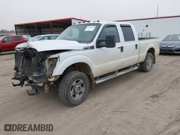 2011 Ford F-250 XL с VIN 1FT7W2B66BEA35965, выставлен на аукционе IAAI как лот 41780906 с пробегом 177 915 миль миль и . История ставок и продаж доступна на DreamBid. Изображение 2.