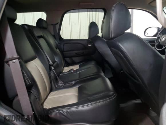 2008 Chevrolet Tahoe LTZ with VIN 1GNFK13058J117995, listed as a Copart auction lot 71724855 with 225,729 mi miles and Salvage title. Bid and sale history available at DreamBid. Image 11.