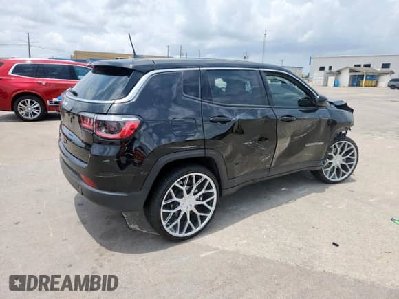 2025 Jeep Compass Sport with VIN 3C4NJDAN7ST528676, listed as a Copart auction lot 64475075 with 16,640 mi miles and Salvage title. Bid and sale history available at DreamBid. Image 3.